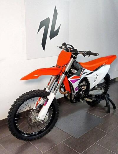 KTM 250 SX-F (2024) usata