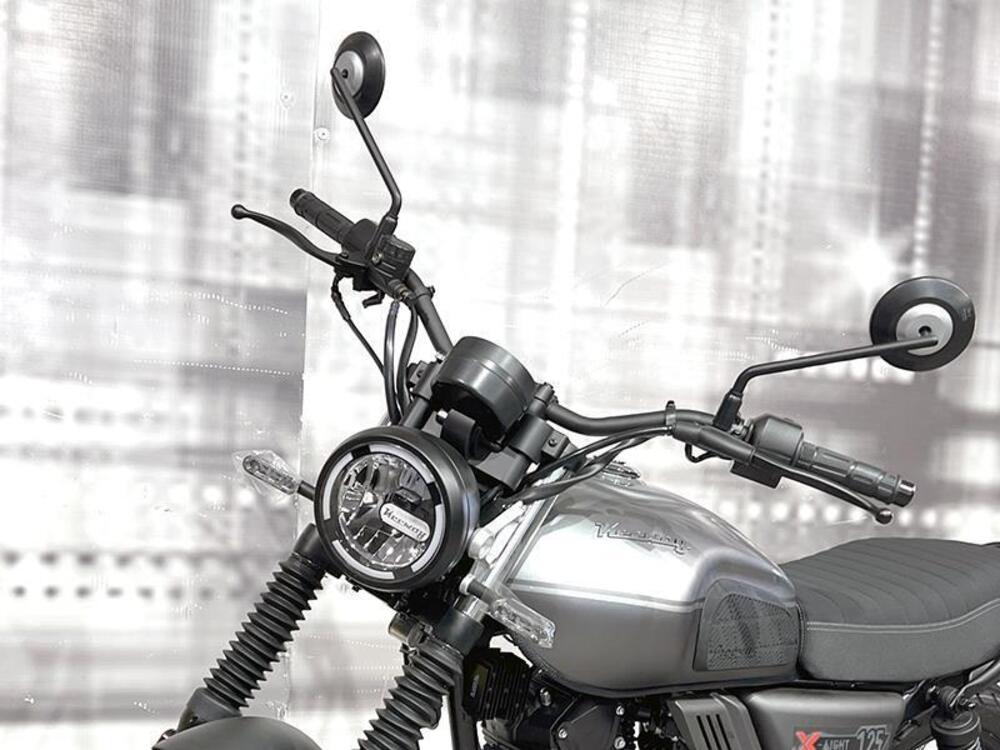 Keeway Motor X-Light 125 (2023 - 25) (9)