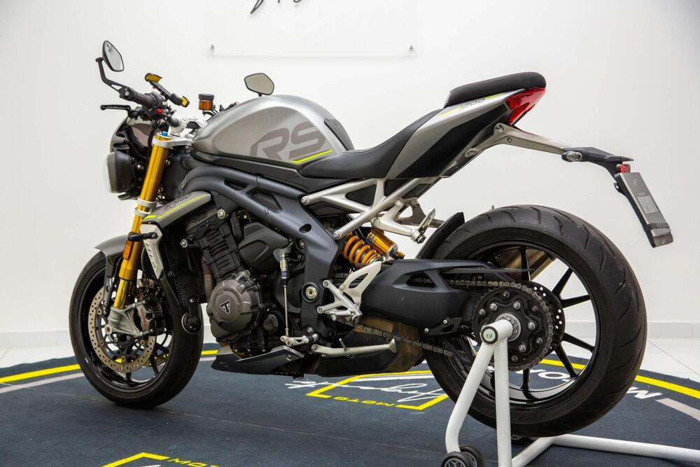 Triumph Speed Triple 1200 RS (2021 - 24) (6)