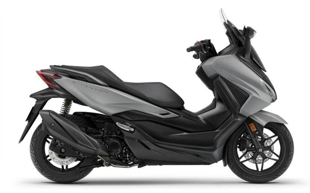 Honda Forza 350 (2025) (2)