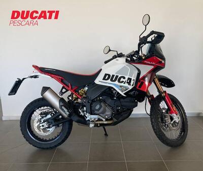 Ducati DesertX Rally (2024 - 25) usata