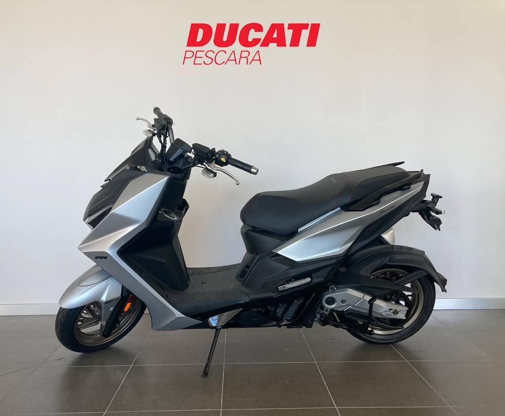 Kymco KRV 200 (2023 - 26) (4)