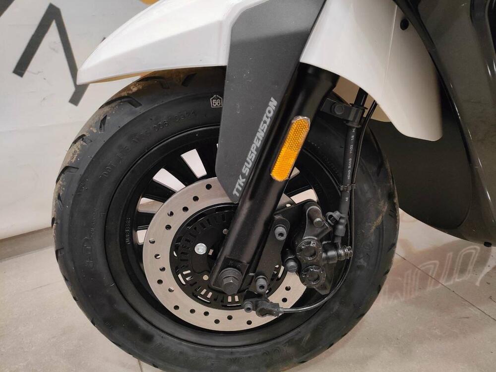 Velocifero Tennis 125 (2024) (4)