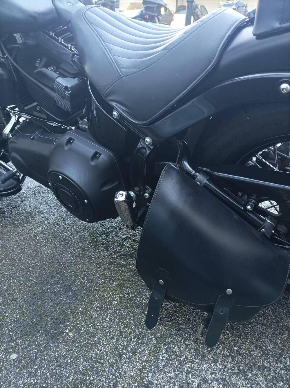 Harley-Davidson 1690 Slim (2011 - 16) - FLS (7)