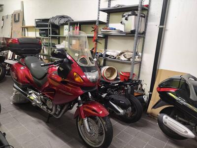 Honda Deauville 650 (1998 - 01) usata