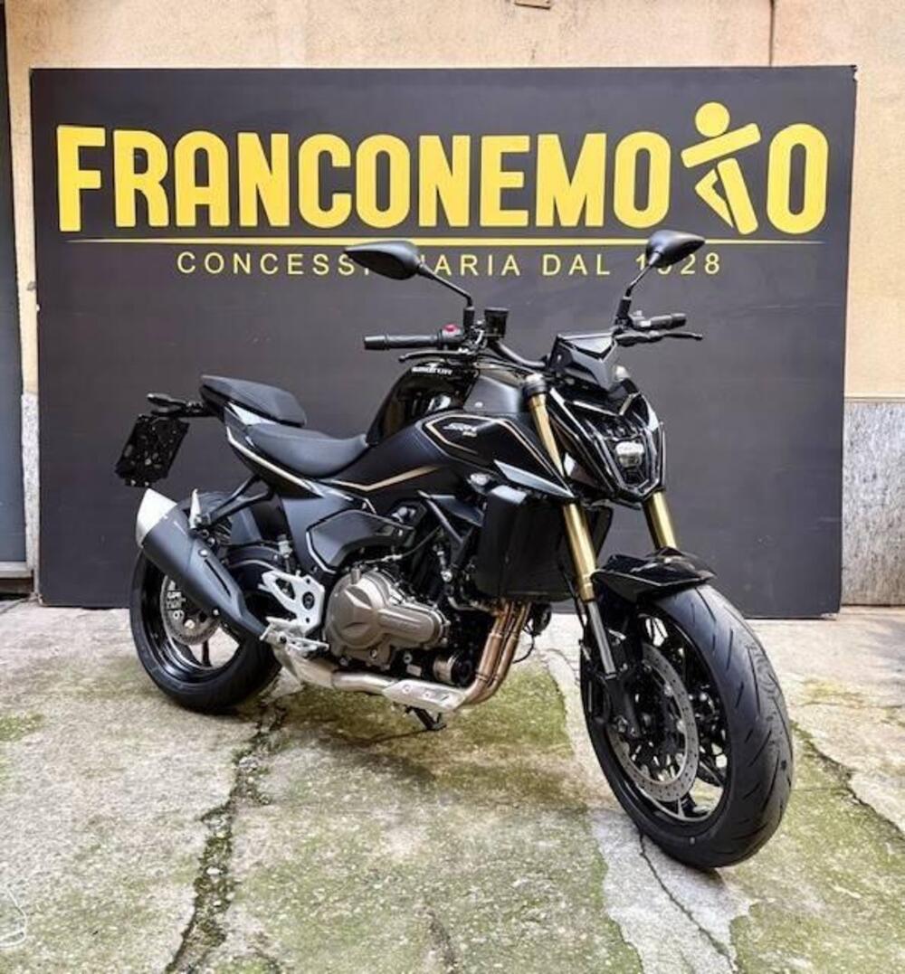 QJ Motor SRK 550 (2024 - 25) (3)