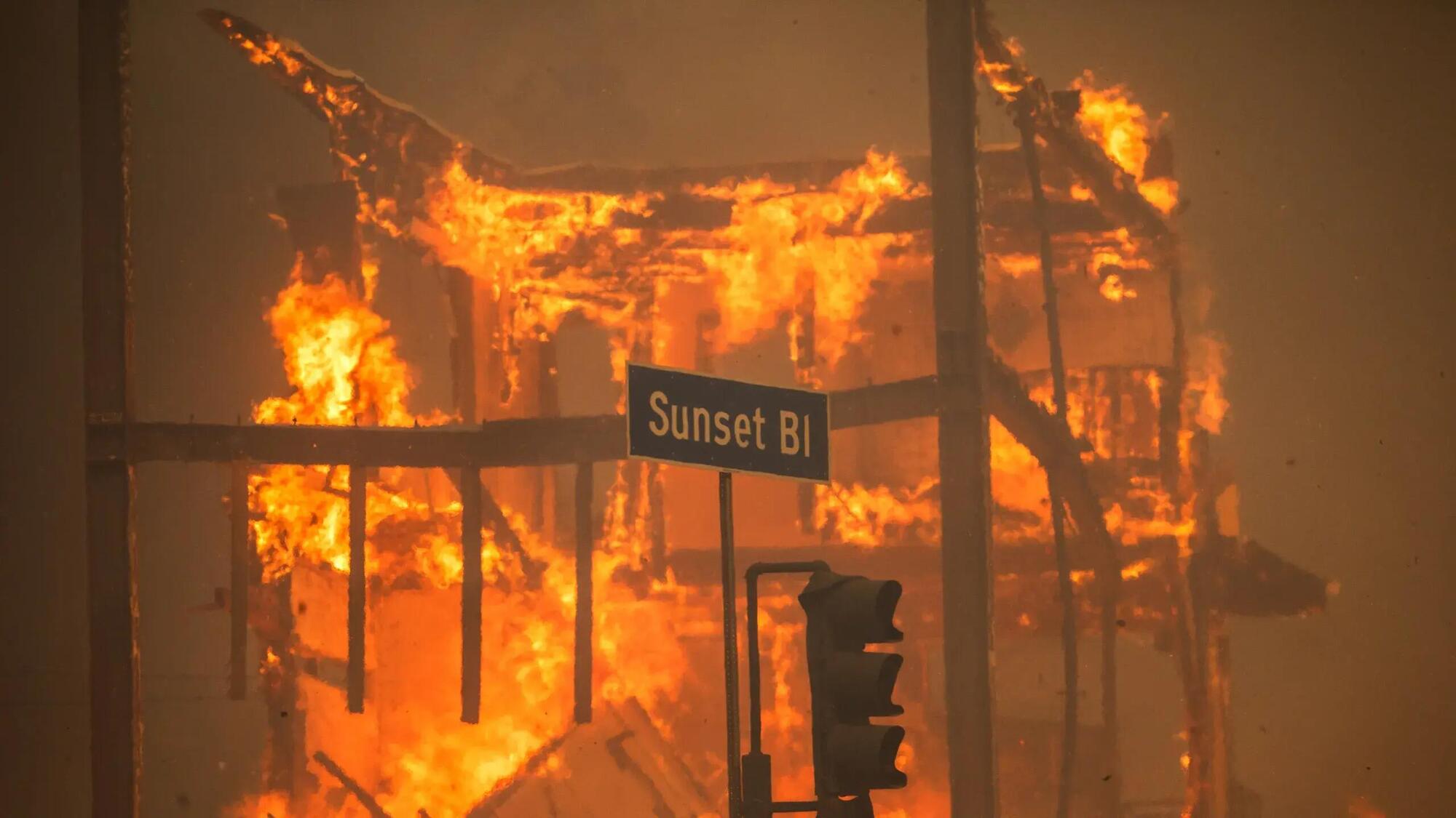 Sunset Boulevard Los Angeles incendi