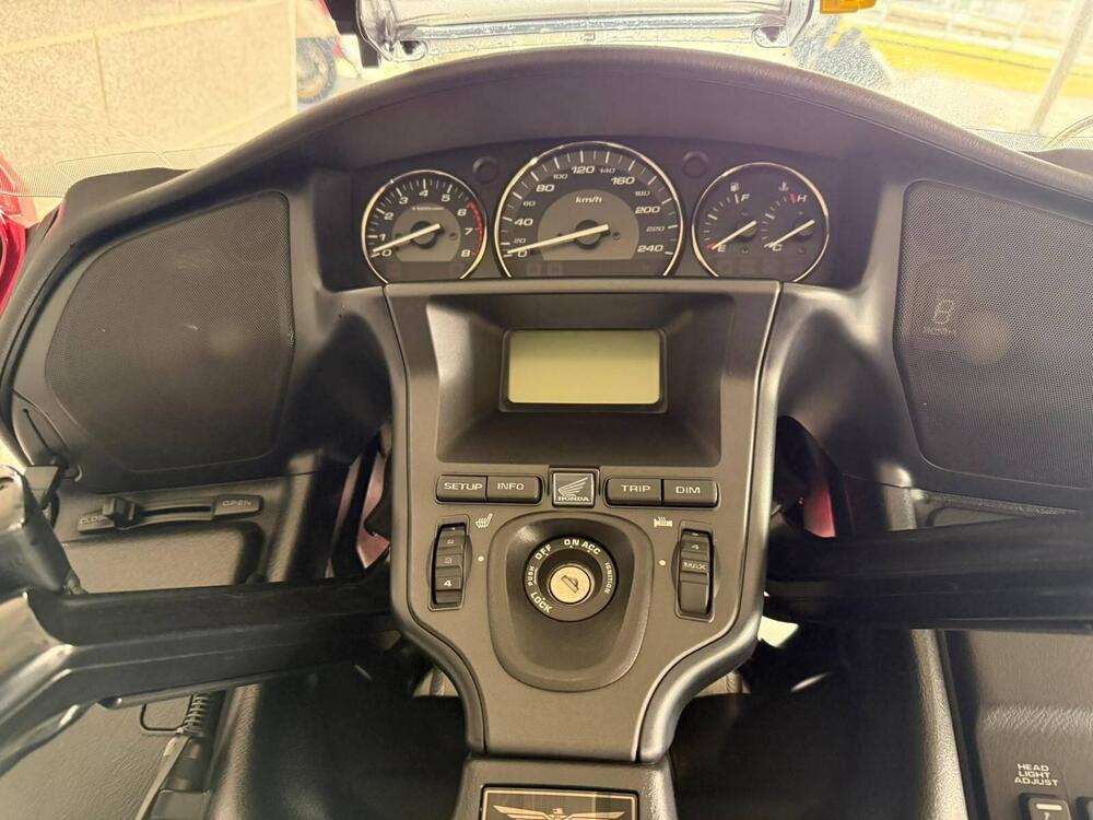 Honda GL 1800 Gold Wing (2012 - 17) (7)