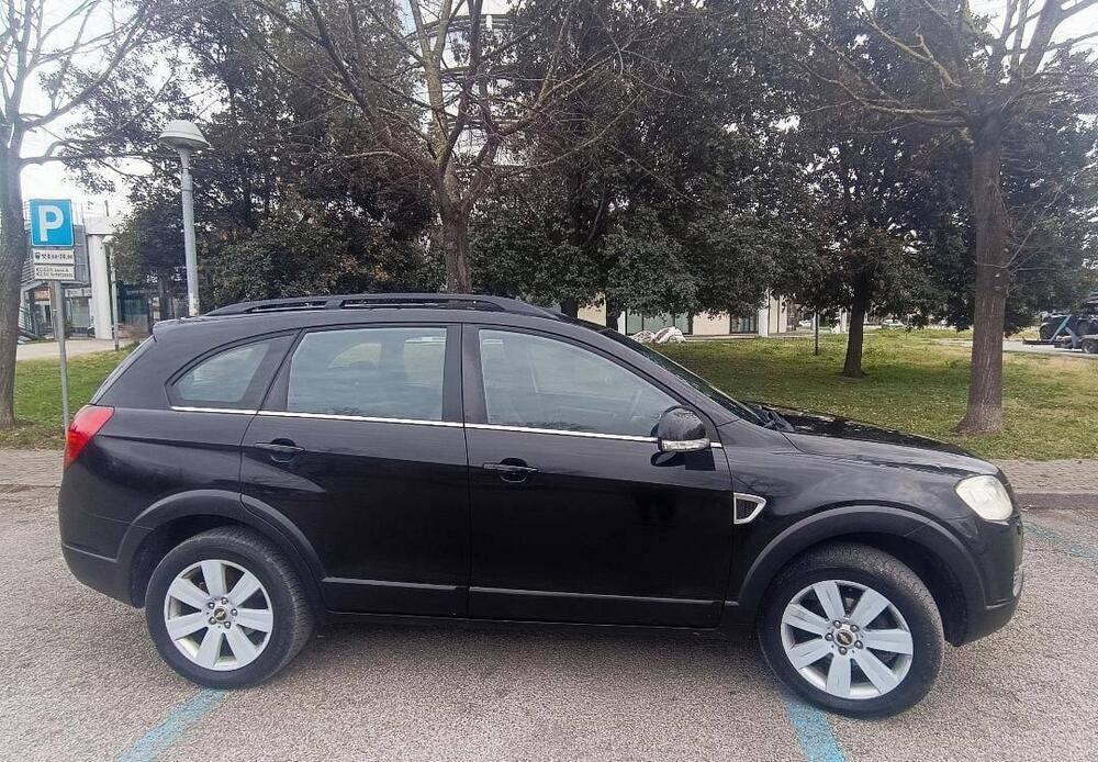 Chevrolet Captiva usata a Rimini (18)