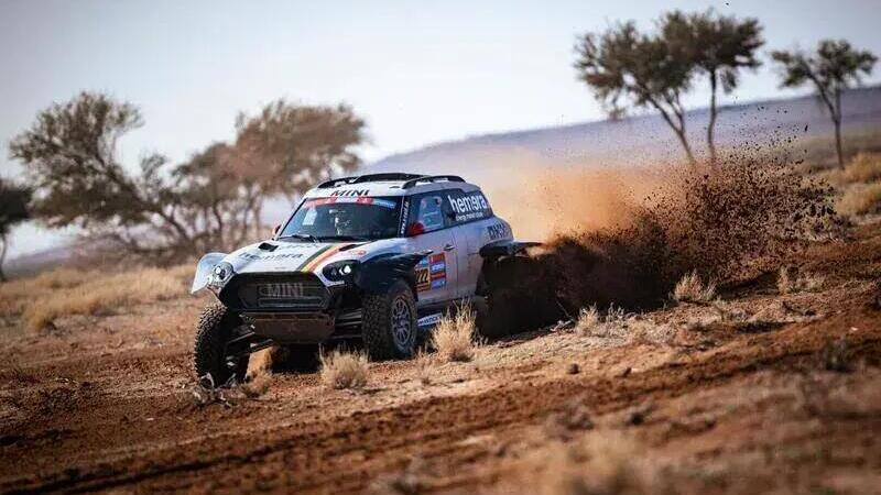 Dakar 2025. T6. Outsiders e ritiri a Al Duwadimi, leaders in pretattica [VIDEO]