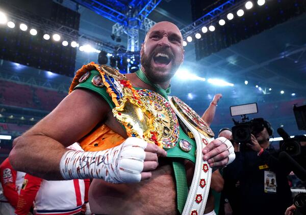 Tyson Fury, fatale il match con Usyk? The Gipsy King annuncia il ritiro dalla boxe, ma &egrave; davvero finita qui? Ecco cosa rimane della sua carriera