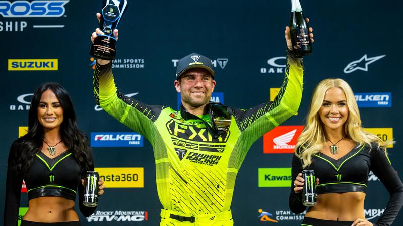 Jordon Smith regala il primo podio di Triumph nel Supercross