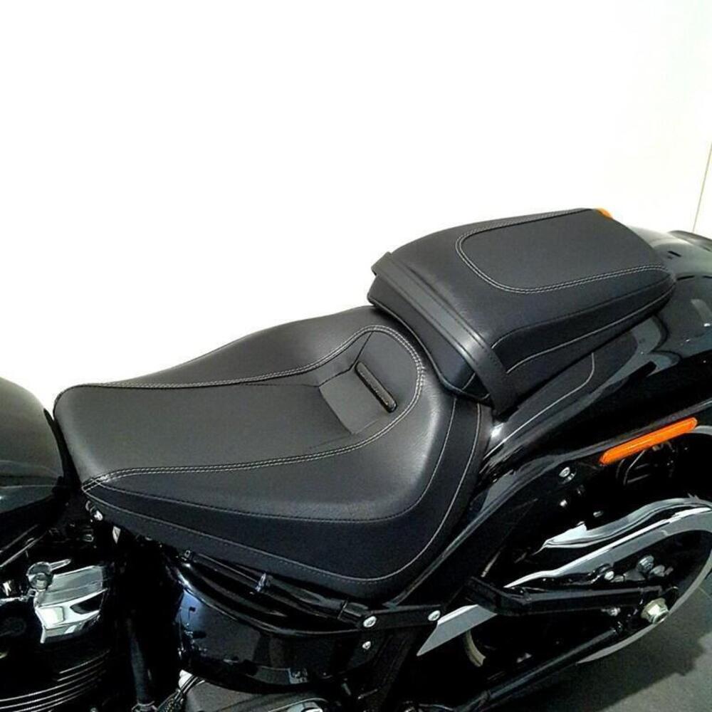 Harley-Davidson Breakout (2021 - 22) (12)