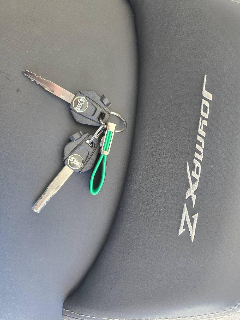 Sym Joymax 300 Z+ (2021 - 24) (12)