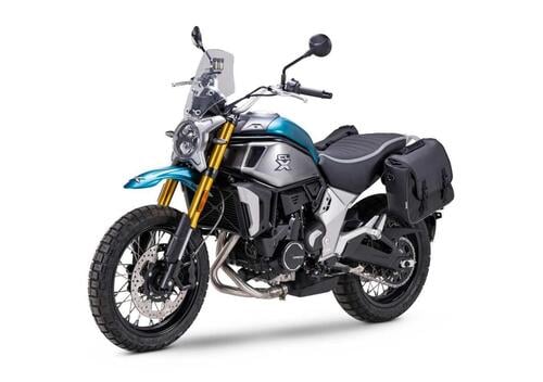 CFMOTO 700CL-X