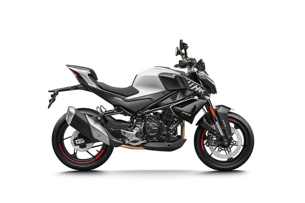 CFMOTO 450NK (2023 - 26)