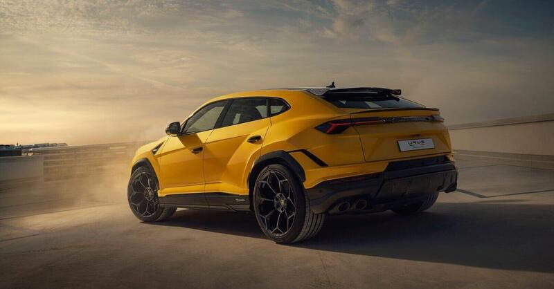 Lamborghini Urus: solo ibrida da oggi in avanti