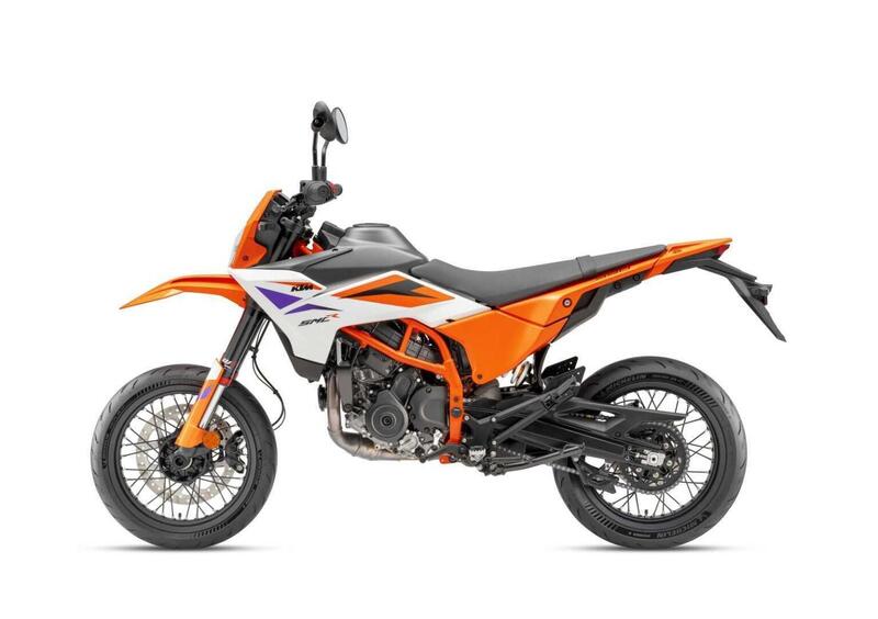 KTM 390 SMC R 390 SMC R (2025) (4)