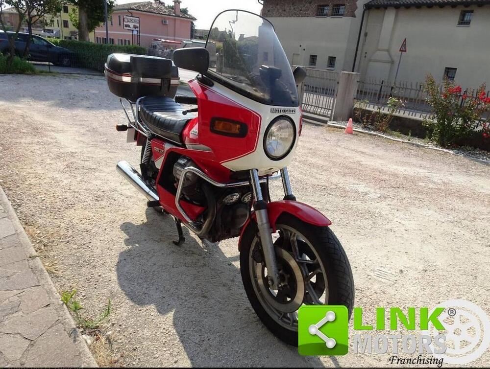 Moto Guzzi V 1000 SP (6)