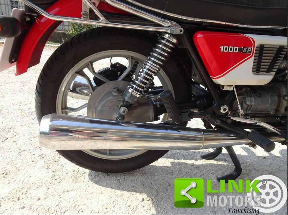 Moto Guzzi V 1000 SP (15)