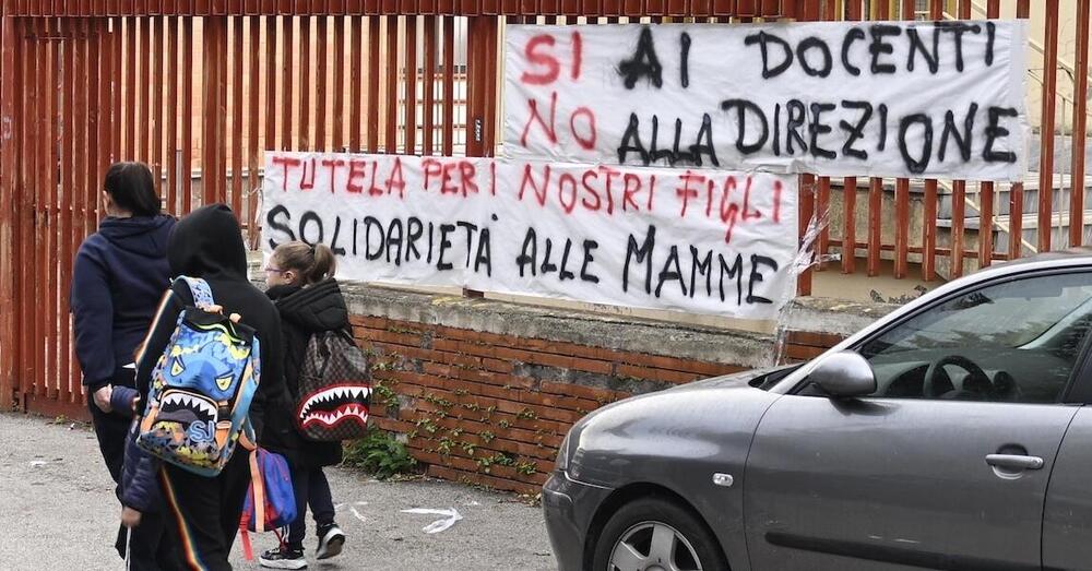 Ma avete letto cosa scriveva la professoressa di Castellammare arrestata per abusi su alunni minorenni? La chat per &ldquo;le cose por*o&rdquo;, &ldquo;il cicciobello&rdquo;, le minacce di bocciatura e gli insulti: &ldquo;Sembrate tutti degli scemi&hellip;&rdquo;