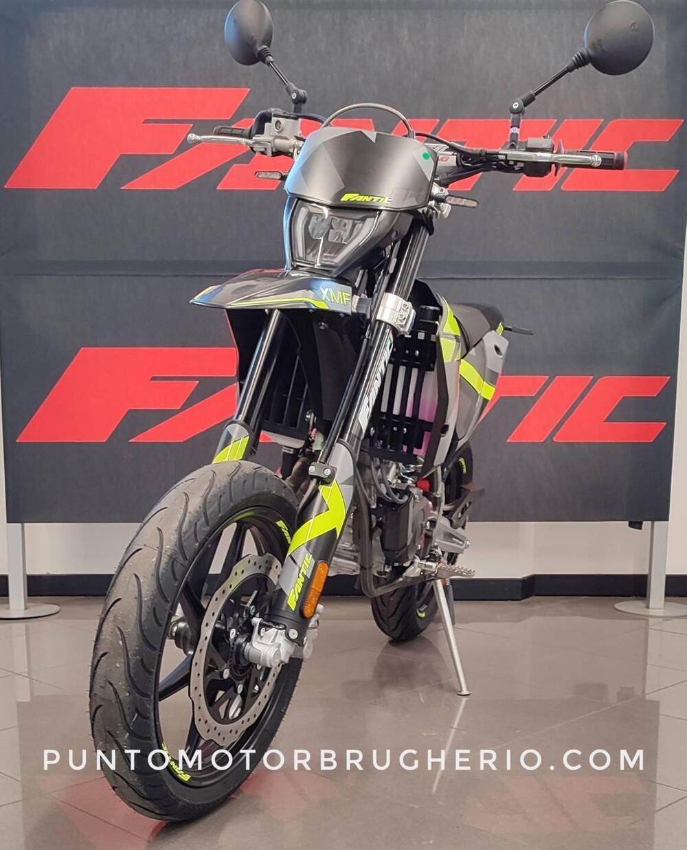 Fantic Motor XMF 125 Performance (2025) (6)