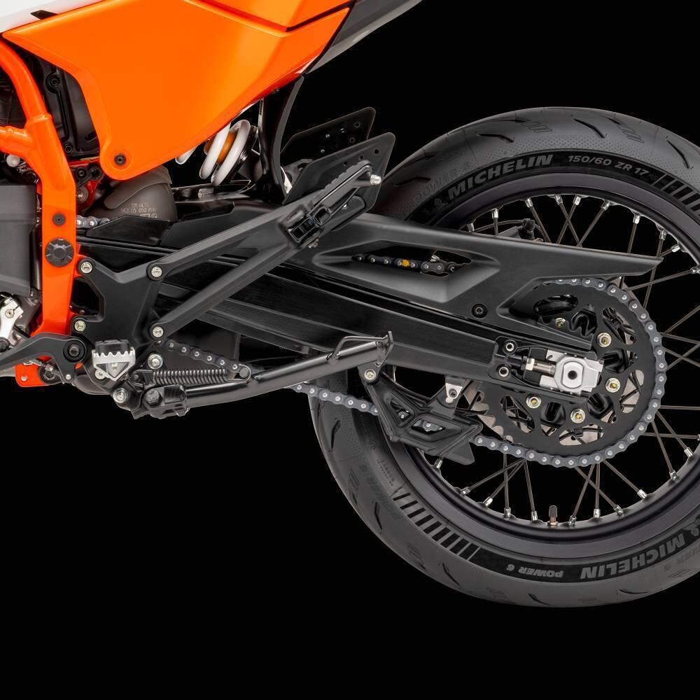 KTM 390 SMC R (2025 - 26) (14)