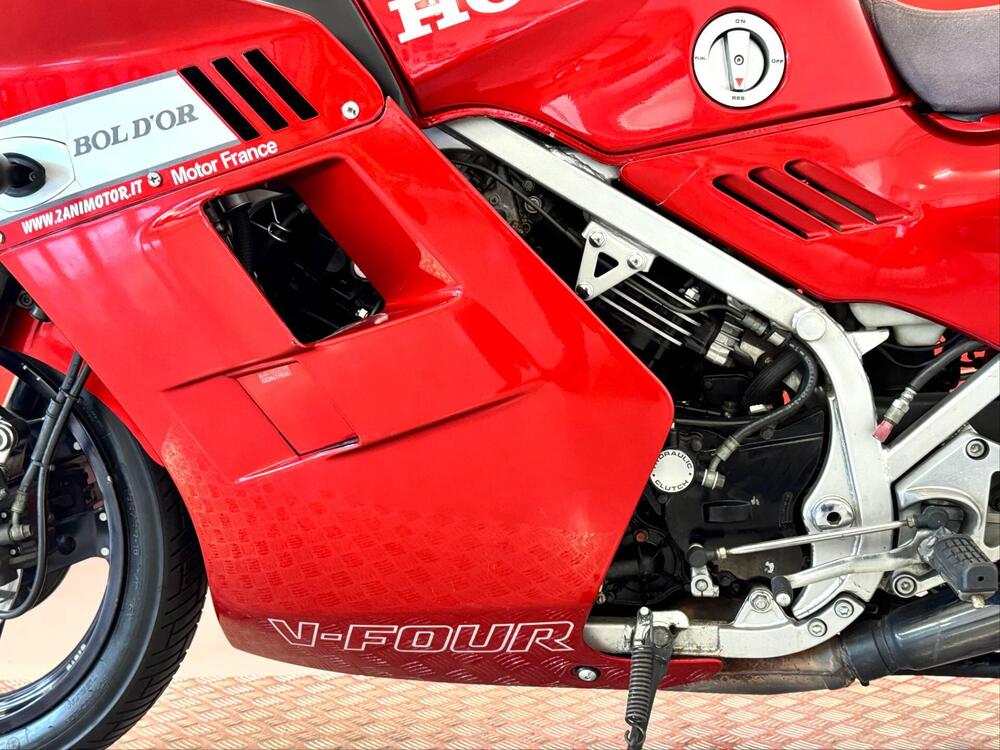 Honda VF 1000 F2 (1985 - 87) (17)