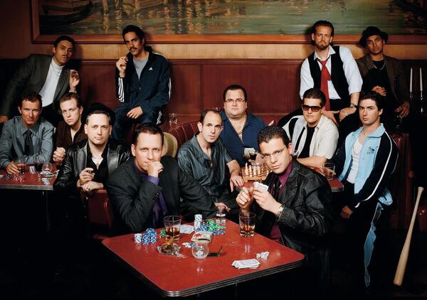 Cos&rsquo;&egrave; la &ldquo;Paypal Mafia&rdquo; che domina il mondo con i &ldquo;sogni irrealizzabili? Da Elon Musk (Tesla e Space X) a Chad Hurley (Youtube) e Reid Hoffman (LinkedIn), perch&eacute; si ispirano al filosofo J&uuml;rgen Habermas&hellip; 