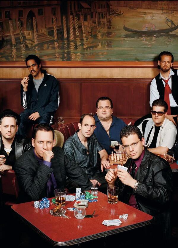 Cos&rsquo;&egrave; la &ldquo;Paypal Mafia&rdquo; che domina il mondo con i &ldquo;sogni irrealizzabili? Da Elon Musk (Tesla e Space X) a Chad Hurley (Youtube) e Reid Hoffman (LinkedIn), perch&eacute; si ispirano al filosofo J&uuml;rgen Habermas&hellip; 