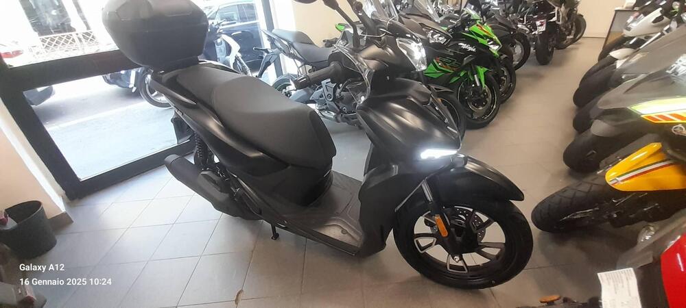 Voge Sfida SR16 125 (2025 - 26) (2)