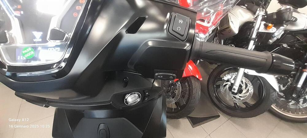 Voge Sfida SR16 125 (2025 - 26) (5)