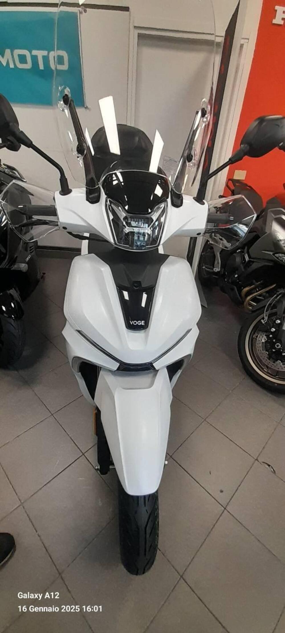 Voge Sfida SR16 125 (2025 - 26) (2)