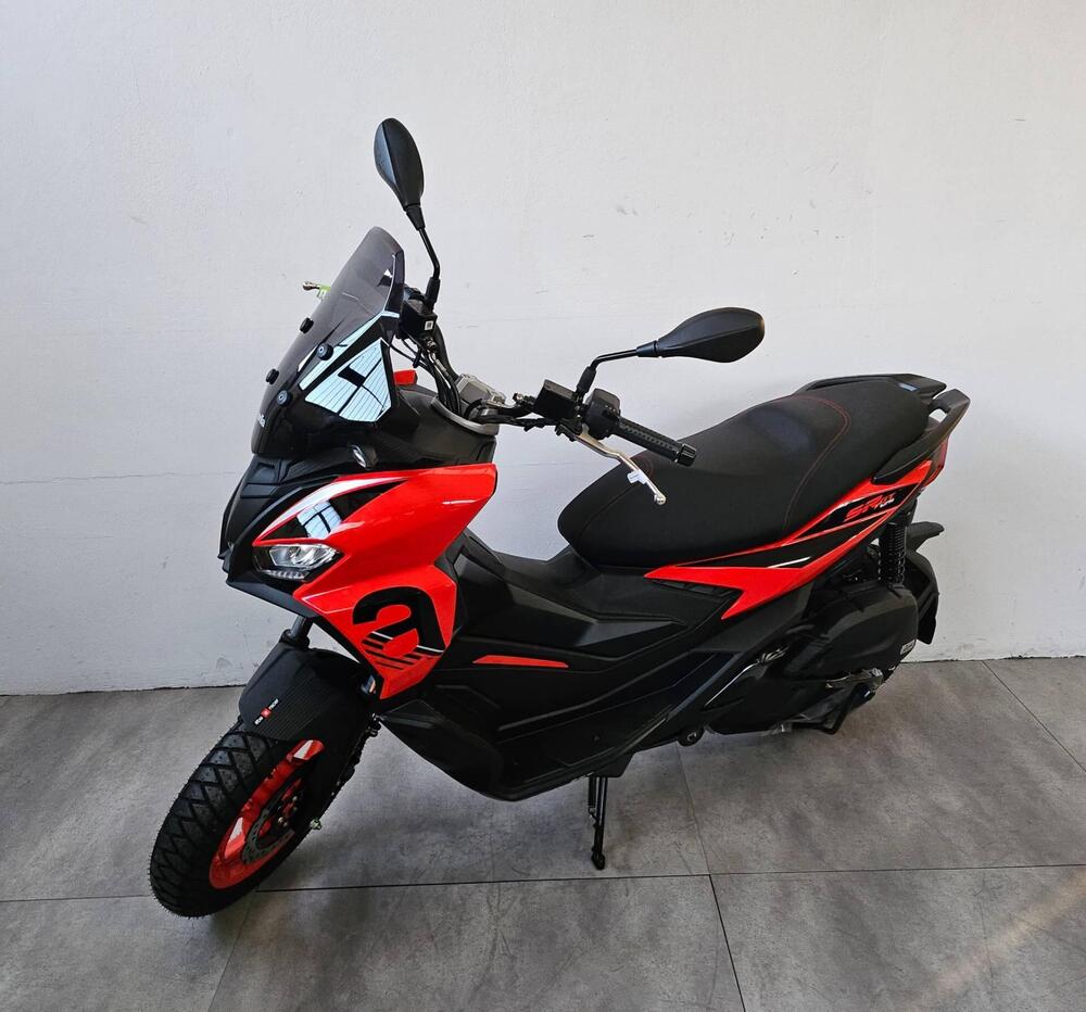Aprilia SR GT 125 Sport (2025 - 26) (2)