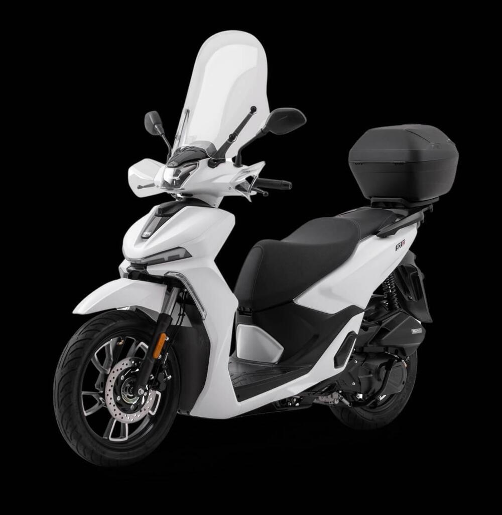 Voge Sfida SR16 125 (2025)