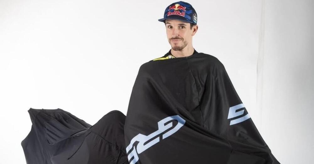 Ok, ma perch&eacute; Gresini sta cancellando le foto dello shooting del team? Il giallo di Alex Marquez vestito alla VR46 Racing Team