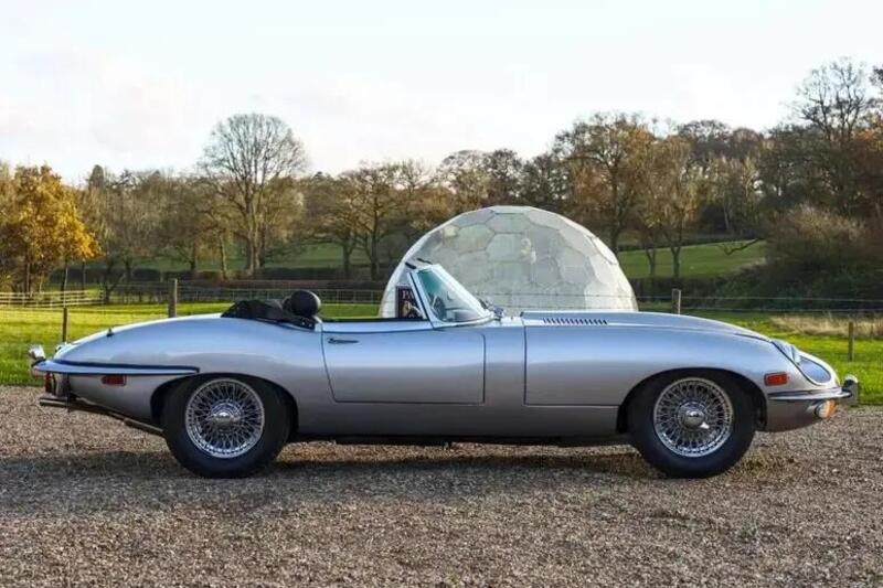 Steve McQueen: una Jaguar che vale una bistecca, all&rsquo;asta la sua Jaguar E-Type