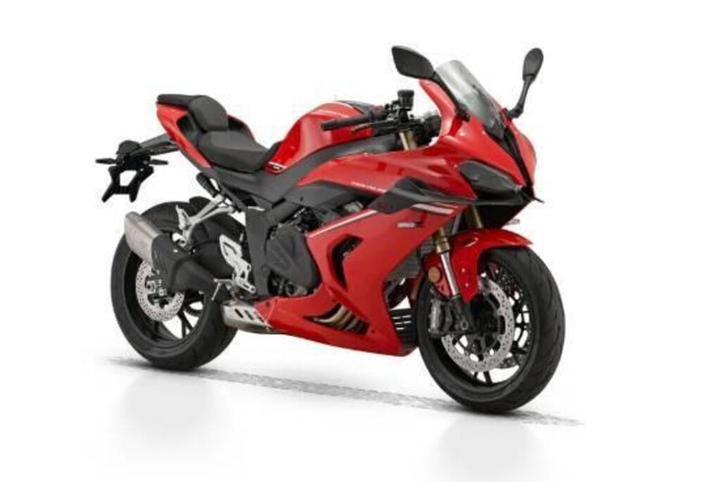 QJ Motor SRK 800 RR (2024) (4)