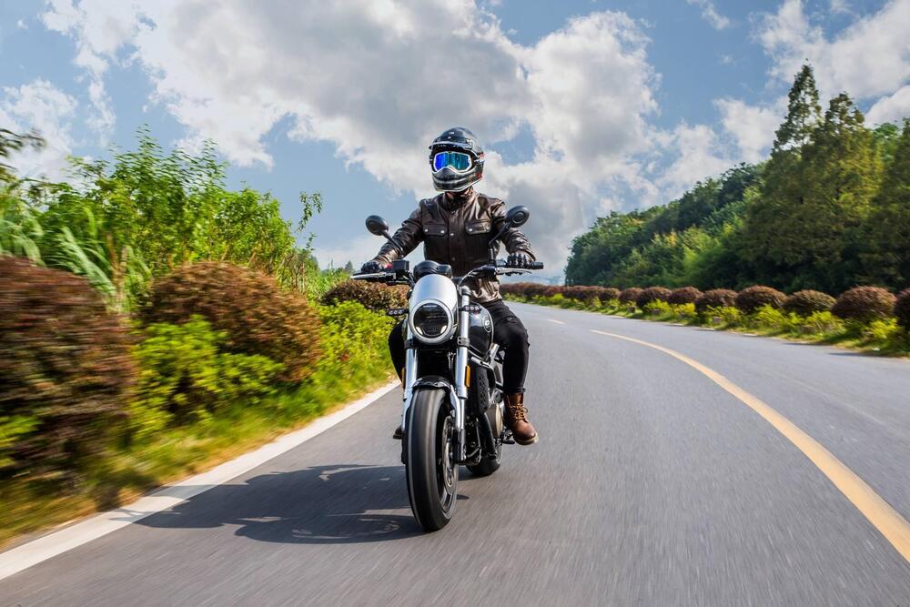 QJ Motor SRV 550 (2024) (4)