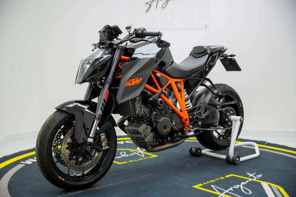 KTM 1290 Super Duke R ABS (2014 - 16) (8)