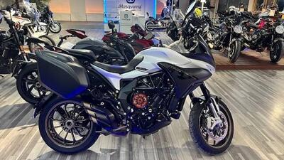 MV Agusta Turismo Veloce 800 Lusso SCS (2017 - 20) usata