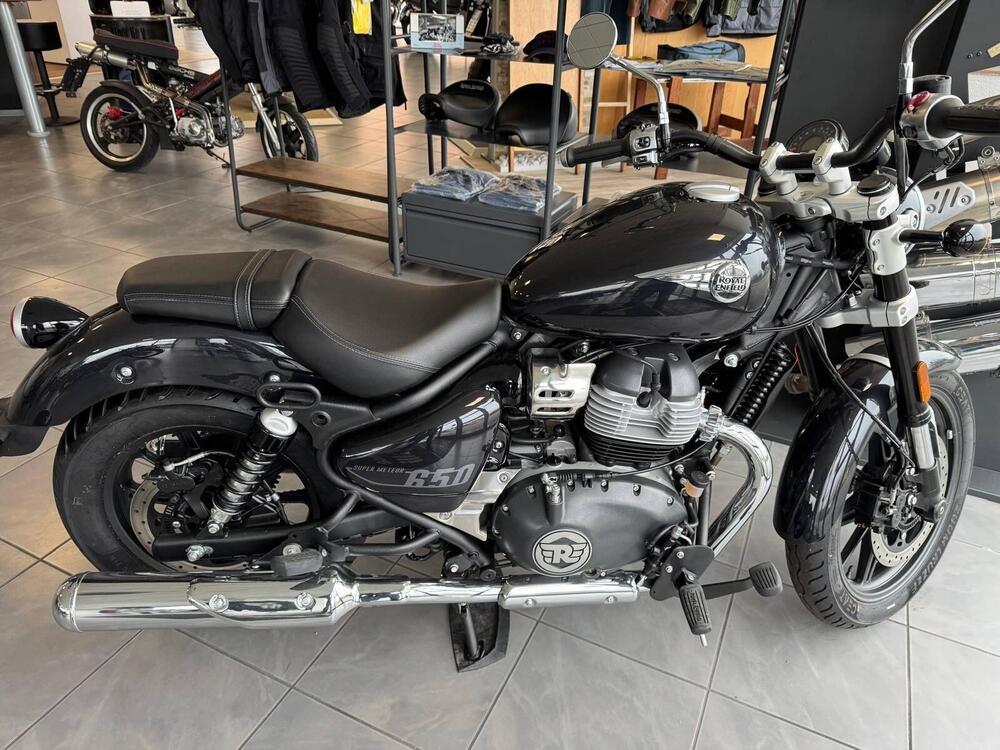 Royal Enfield Super Meteor 650 (2023 - 26)