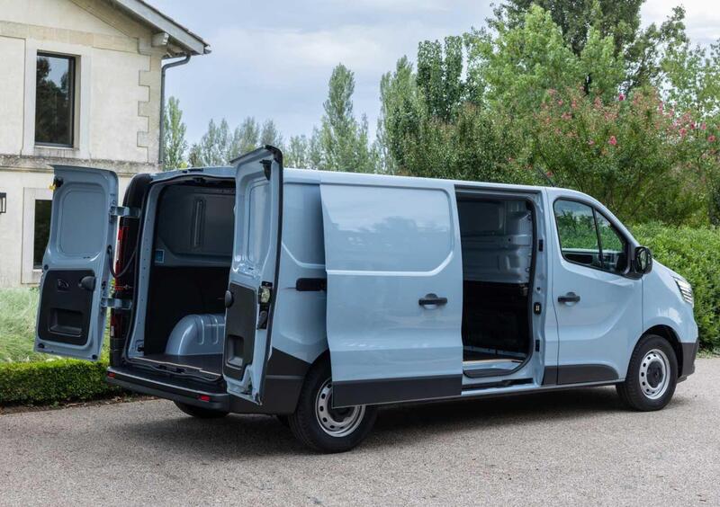 Renault Trafic Furgone (5)