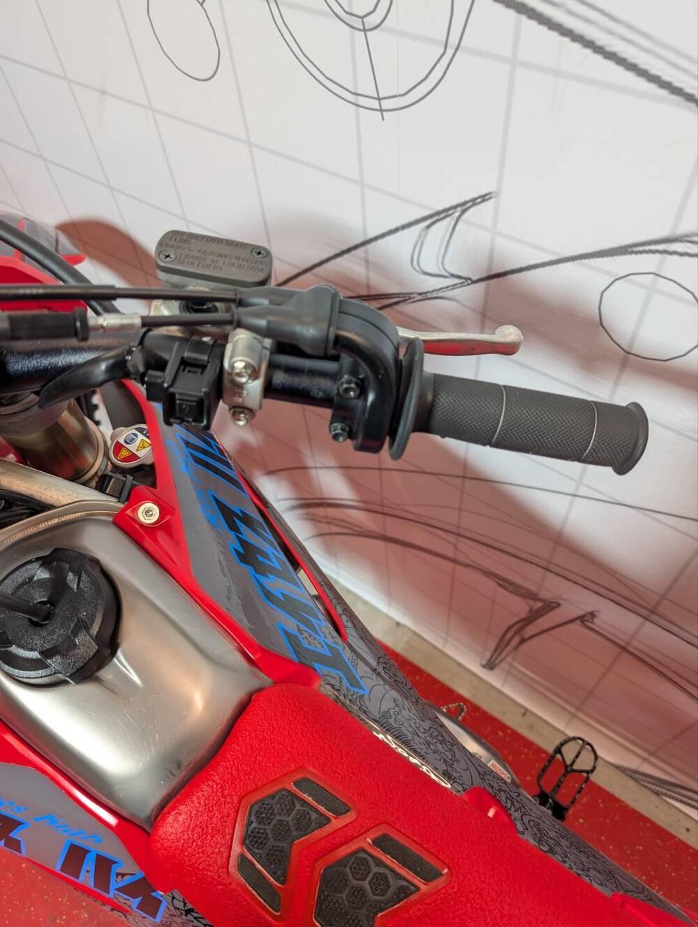 Honda CRF 450 R (2021) (19)