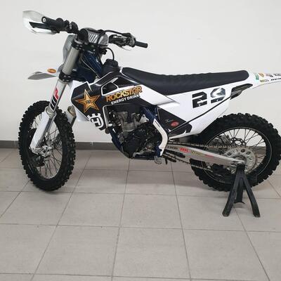 Husqvarna FC 250 (2022) usata