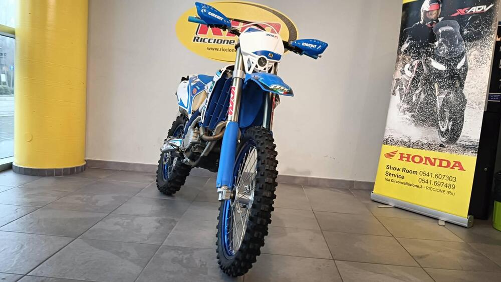 Tm Moto EN 300 Fi 4t (2021 - 22) (2)