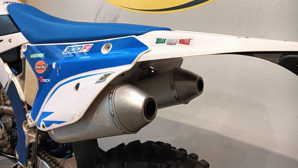 Tm Moto EN 300 Fi 4t (2021 - 22) (12)