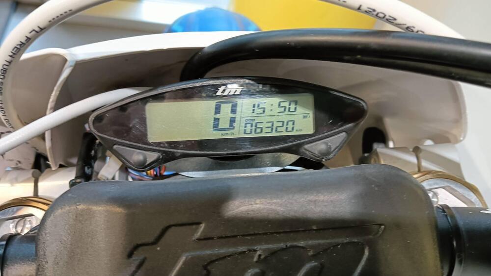 Tm Moto EN 300 Fi 4t (2021 - 22) (5)