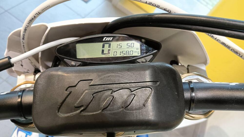 Tm Moto EN 300 Fi 4t (2021 - 22) (6)