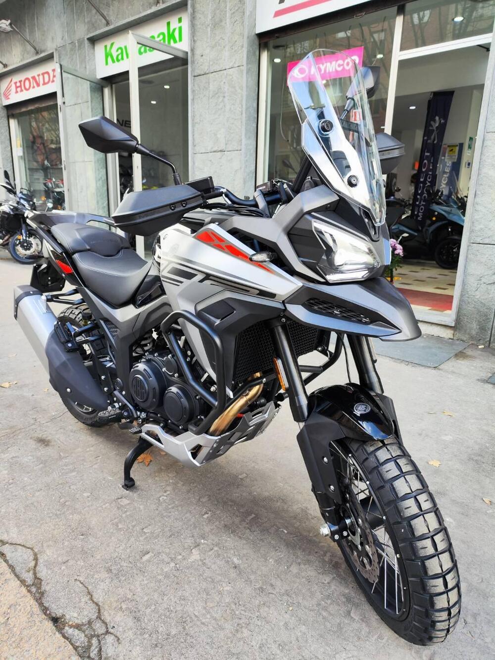 MBP T1002VX (2024) (12)